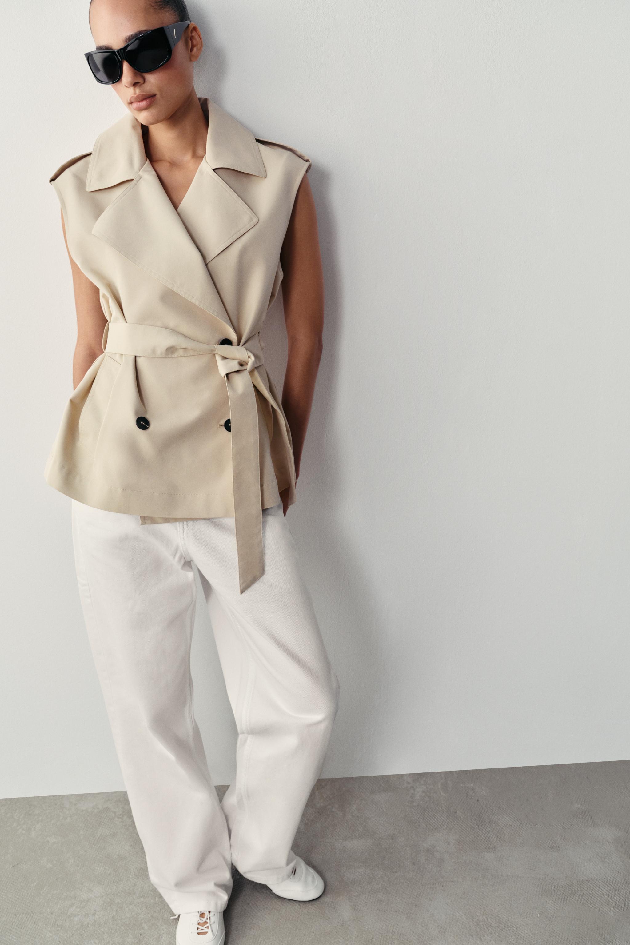 DOUBLE-BREASTED BELTED VEST